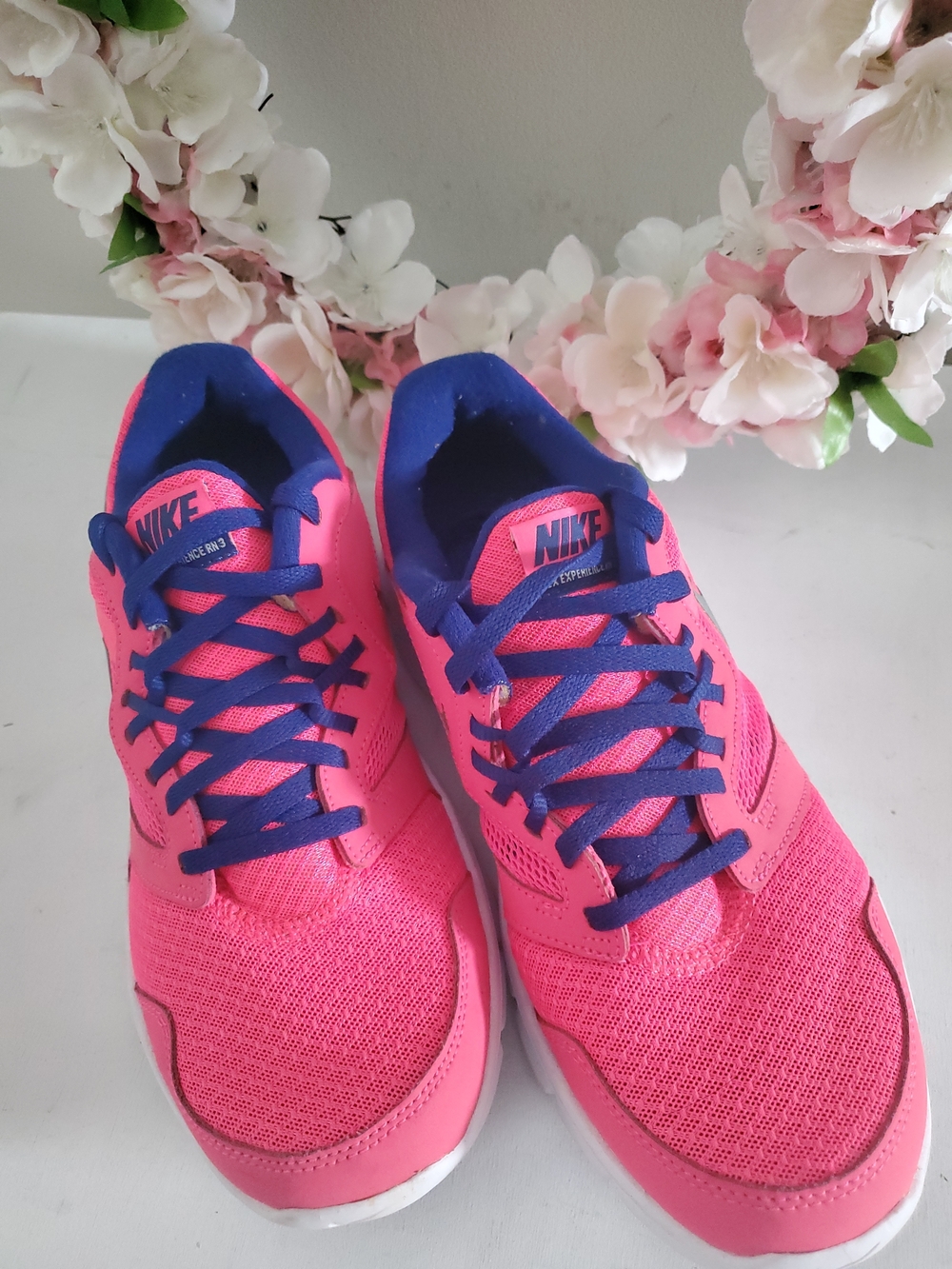 Women’s  Running Sneakers( 8- 8.5(girl 6.5))